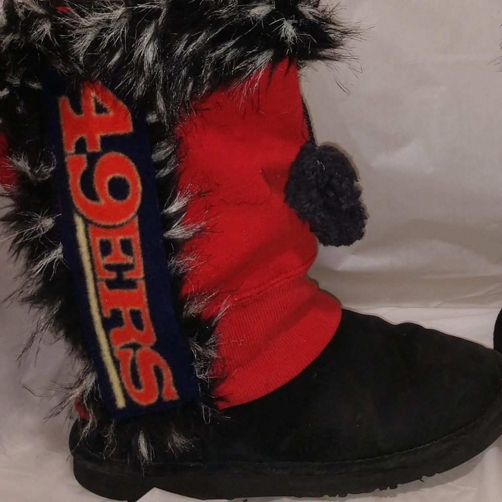 Superbowl Hugs Boot Covers the RAIDERS and allNFL